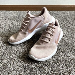 Nike Women’s Flex shoes size 8.5 US